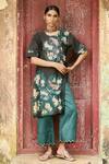 Shop_AAMRA BY LAVANYA_Black Linen Silk Hand Painted Bird Round Noir Kalamkari Floral Kurta With Pant _Online_at_Aza_Fashions