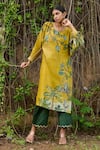 Buy_AAMRA BY LAVANYA_Yellow Linen Silk Hand Painted Birds Round Kalamkari Swinging Kurta With Pant _at_Aza_Fashions