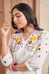 Samatvam by Anjali Bhaskar_Ivory Embroidery Applique V-neck Adila Floral Yoke Kurta And Pant Set _Online_at_Aza_Fashions