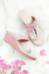 Buy_The Madras Trunk_Pink Haiku Bloom Brocade Kolhapuri Wedges _at_Aza_Fashions