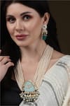 Buy_Dugran By Dugristyle_Green Kundan Chaand Haar Necklace _at_Aza_Fashions