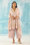 Buy_Twenty Nine_Peach Silk Woven Bandhani Shawl Collar Kaftan Tunic _at_Aza_Fashions