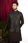 Buy_Sven suits_Black Silk Embroidered Thread Chevron Open Sherwani Set 