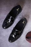 Buy_LOVEY_Black Harry Tassel Slip On Shoes _at_Aza_Fashions