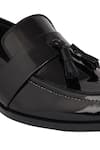 Buy_LOVEY_Black Harry Tassel Slip On Shoes _Online_at_Aza_Fashions