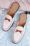 Buy_LOVEY_Off White Daniel Leather Mules _at_Aza_Fashions