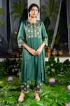 Buy_Baise Gaba_Green Satin Silk Print Padma U Neck Nikita Booti Yoke Kurta With Pant _at_Aza_Fashions