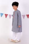 LIL DRAMA_Grey 100% Cotton Printed Floral Kurta And Pyjama Set _Online_at_Aza_Fashions