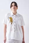 Buy_Elarra By Pratyancha_White Poplin Embroidered Tiger Collared Pop Shirt With Pant _Online_at_Aza_Fashions