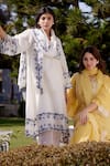 NAAZ BY NOOR_White Kurta And Dupatta Fine Cotton Chanderi Embroidery Daisy Fields Border Set _Online_at_Aza_Fashions