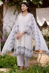 NAAZ BY NOOR_White Kurta And Dupatta Fine Cotton Chanderi Embroidery Daisy Fields Border Set _at_Aza_Fashions