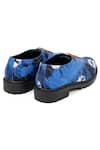 Jeetinder Sandhu_Blue Stitchline Thread Tie-dye Print Lace Tie-up Shoes _Online_at_Aza_Fashions