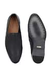 Shop_Lafattio_Black Pashmina Leather Grain Textured Loafers _at_Aza_Fashions