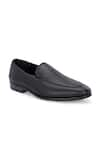 Buy_Lafattio_Black Pashmina Leather Grain Textured Loafers _Online_at_Aza_Fashions