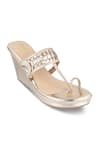 Buy_Crimzon_Gold Aisha Braided Woven Kolhapuri Wedges _at_Aza_Fashions