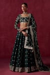 Buy_LASHKARAA_Green Silk Embroidered Zari Scoop Floral Lehenga Set _at_Aza_Fashions