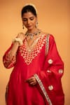 SWATI WADHWANI COUTURE_Red Chanderi Embellished Gota Pati Notched Round Rangrez Scallop Hem Kurta Set _at_Aza_Fashions