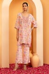 Buy_SWATI WADHWANI COUTURE_Pink Crepe Floral Notched Round Zariya Printed Kurta With Pant _at_Aza_Fashions