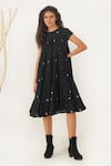 Buy_Indigo Dreams_Black 100% Cotton Hand Woven Circular Jamdani Round Orio Swing Dress _at_Aza_Fashions