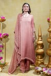 Buy_Sheela Suthar_Peach Silk Slub Satin Embroidery Lotus Zardosi Asymmetric Kurta And Dupatta Set 