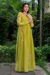 saangi by shubhangi_Green Chanderi Embroidered Thread Sweetheart Floral Anarkali _at_Aza_Fashions