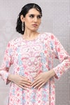 Niki Mahajan_Pink Crepe Hand Block Vintage Round Pearl Embroidered Kurta With Pant _at_Aza_Fashions