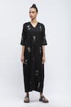 Buy_Abraham & Thakore_Black Crepe Printed Geometric V Neck Sequin Butta Embroidered Kaftan _at_Aza_Fashions