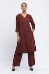 Buy_Abraham & Thakore_Maroon Chanderi Printed Geometric V Neck Sequin Embroidered Kurta _at_Aza_Fashions