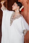 Buy_House of Anmol Jain_White Satin Hand Embroidered Cutdana V-neck Ratna Floral Kurta With Pant 