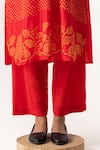 Naina Jain_Red Silk V Neck Bandhani Maze Pattern Kurta Pant Set _Online_at_Aza_Fashions