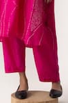 Naina Jain_Pink Silk V Neck Bandhani Maze Pattern Kurta Pant Set _Online_at_Aza_Fashions