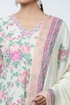 Samyukta Singhania_Cream Cotton Embroidered Beads V-neck Floral Geometric Print Kurta Pant Set _at_Aza_Fashions