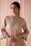 Buy_Nero India_Pink Kurta And Pant Tissue Embroidered Aari V-neck Set _Online_at_Aza_Fashions