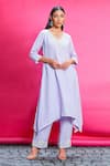 Buy_Priyanka Jain_Purple Cotton Linen Embroidery Floral V Neck Asymmetric Kurta With Pant _at_Aza_Fashions