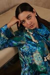 Rainas_Blue Velvet Printed Floral V Neck Asymmetric Kurta Pant Set _at_Aza_Fashions