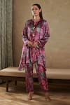 Buy_Rainas_Pink Velvet Printed Floral Band Collar Shell Detailed Kurta With Pant _at_Aza_Fashions