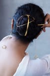 Buy_DE'ANMA_Gold Qinisa Criss Cross Shaped Cutwork Hair Bun _at_Aza_Fashions