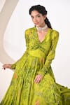 Buy_BAANI KHURANA_Green Chiffon Embellished Sequin V-neck Floral Print Anarkali With Dupatta 