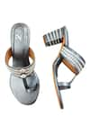 Buy_The Madras Trunk_Silver Ruhi Braided Strap Woven Kolhapuri Heels 