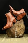 Buy_IVRAH_Brown Jordan Shaded High Rise Boots _at_Aza_Fashions