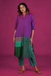 Buy_MANTRA_Green Handloom Cotton Mangalgiri Patchwork Mandarin Detail Colorblocked Kurta _at_Aza_Fashions