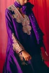 Buy_Mrunalini Rao_Purple Kurta And Pant Pure Silk Hand Embroidered Resham Blunt-v Riti Short Set _Online_at_Aza_Fashions