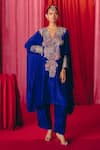 Buy_Mrunalini Rao_Blue Pure Silk Hand Embroidered Resham V-neck Naila Cuff Kurta With Pant _at_Aza_Fashions