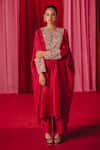 Buy_Mrunalini Rao_Red Pure Silk Embroidery Zardozi V Neck Fariah Cuff Kurta And Pant Set _at_Aza_Fashions