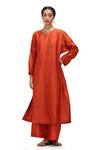 Buy_Mimamsaa_Orange Cotton Silk Solid Round Kusum Side Panel Kurta With Pant _at_Aza_Fashions