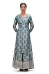 Buy_Mimamsaa_Blue Brocade Silk V Neck Vira A-line Floral Motif Kurta And Pant Set _at_Aza_Fashions