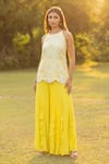 Buy_ISLIE BY PRIYA JAIN_Yellow Kora Silk Embroidery Thread Round Floral Kurta And Palazzo Set _at_Aza_Fashions