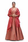 Buy_Mimamsaa_Red Brocade Silk Woven Zameen And Alfi Motif V Neck Soma & Lehenga Set _at_Aza_Fashions