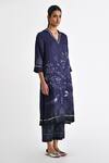 Buy_Payal Pratap_Blue Linen Satin Printed Bandhani V-neck Cortina Sequined Tunic With Pant _Online_at_Aza_Fashions