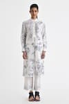 Buy_Payal Pratap_Ivory Silk Printed Bandhani Mandarin Collar Iaroki Floral Vine Tunic With Pant _at_Aza_Fashions